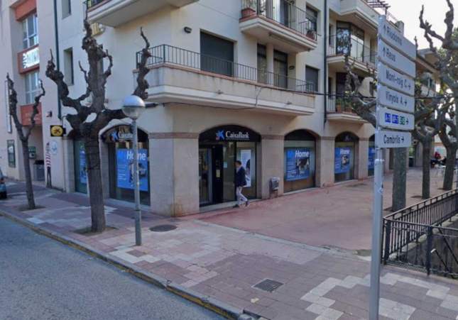 caixabank montbrio