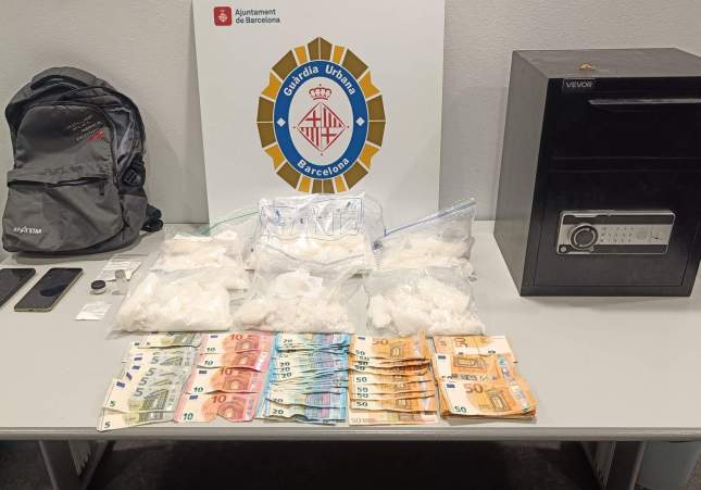 guardia urbana barcelona drogues diners guardia urbana barcelona drogues diners