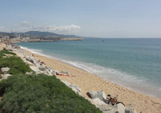 Platja de la Mora badalona