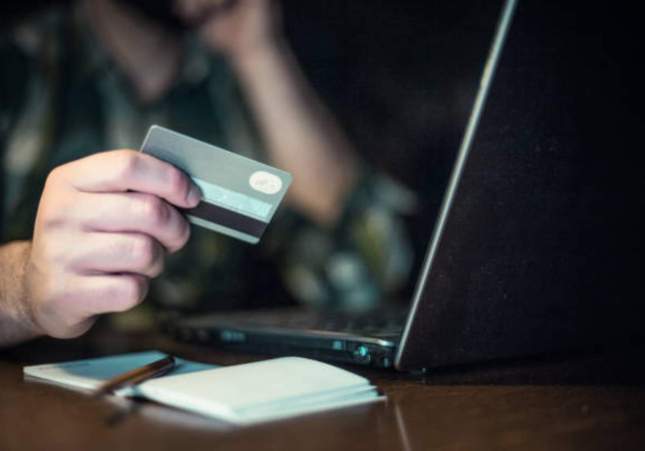 black friday estafa (1)