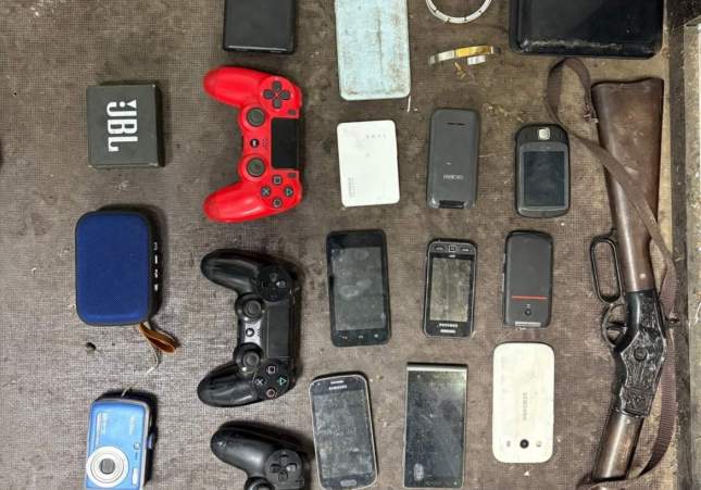 Objetos recuperados por los agentes / Policía Local de Arbúcies Objetos recuperados por los agentes / Policía Local de Arbúcies