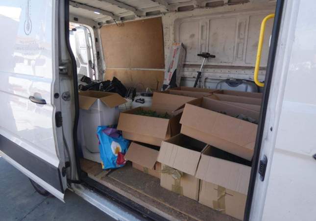 Furgoneta on hi havia la marihuana / Mossos d'Esquadra Furgoneta on hi havia la marihuana / Mossos d'Esquadra