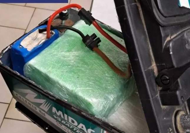 cocaina bateria cotxe