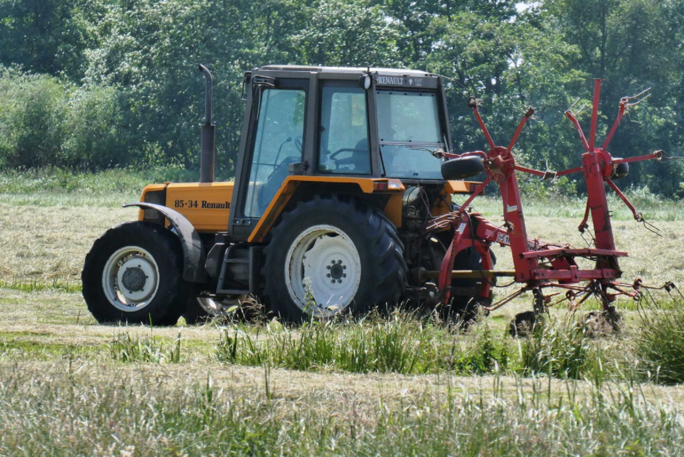 tractor