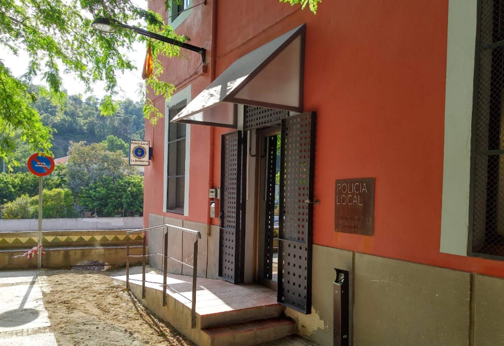 Comissaria policia local la jonquera (1)