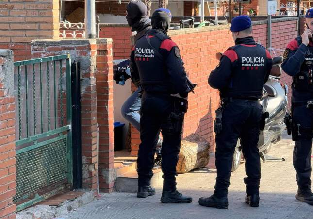 dispositivo marihuana figueres (1)