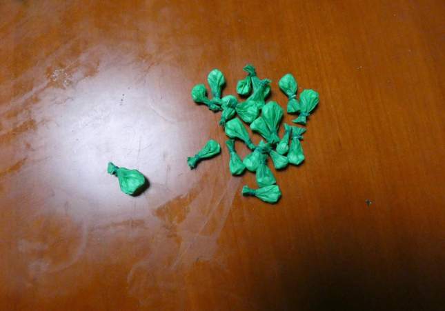 Paperines de droga al narcopís de Salt  Mossos d'Esquadra