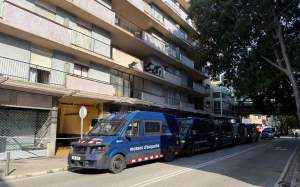 bloc ocupat ronda ferran puig girona acn (1)