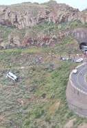 EuropaPress 7429207 atienden varios heridos precipitarse guagua gm 2 san sebastian gomera (1)