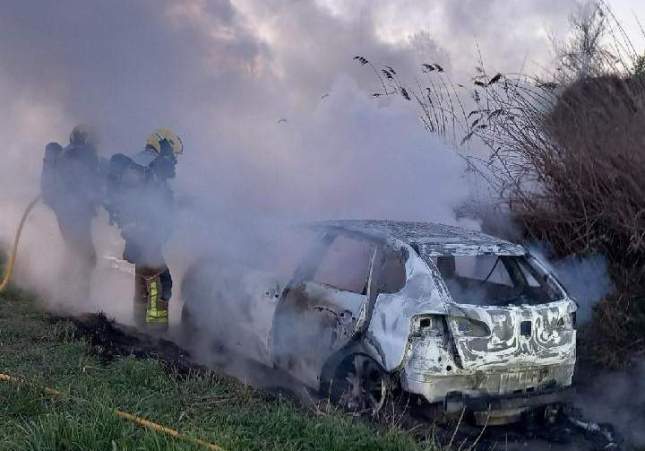 coches calcinados atracadores