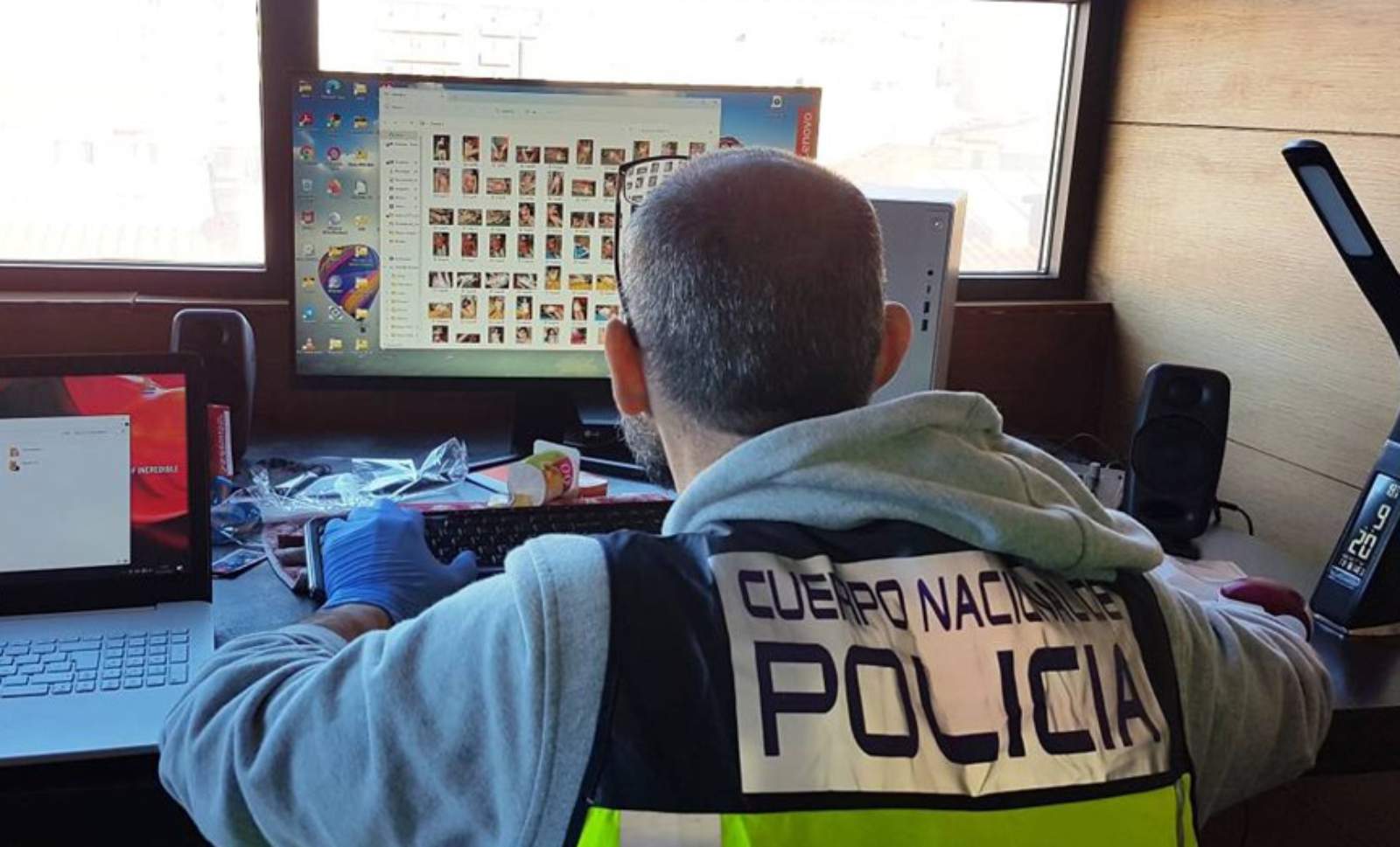 Pornografia Santa Coloma