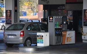 foto arxiu benzinera