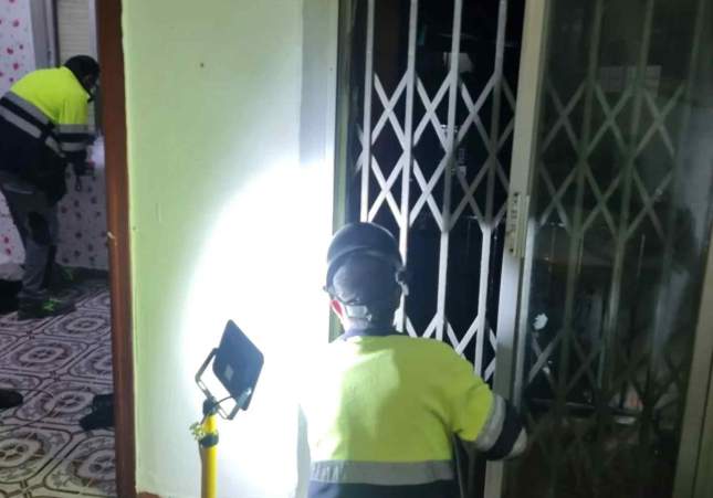 pis ocupat santa coloma 2