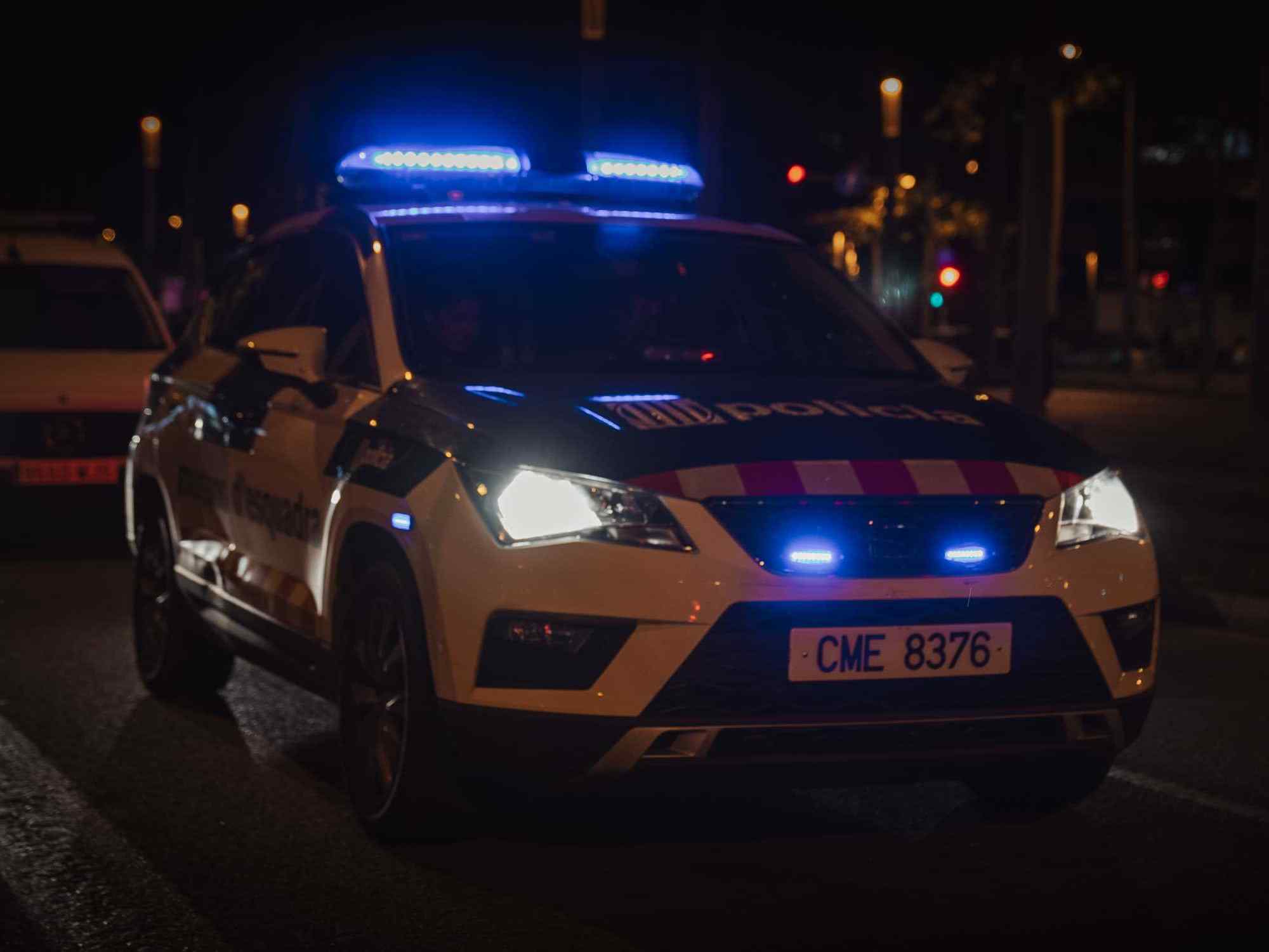 cotxe mossos nit