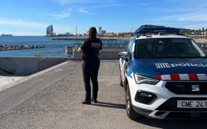 recurs mossos platja barcelona