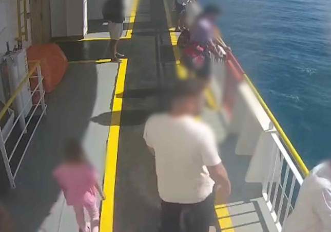 ferry fugida menor pare