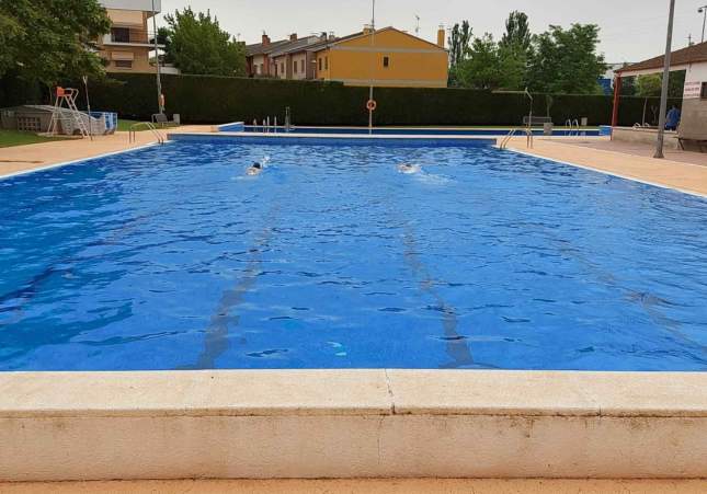 piscina agramunt
