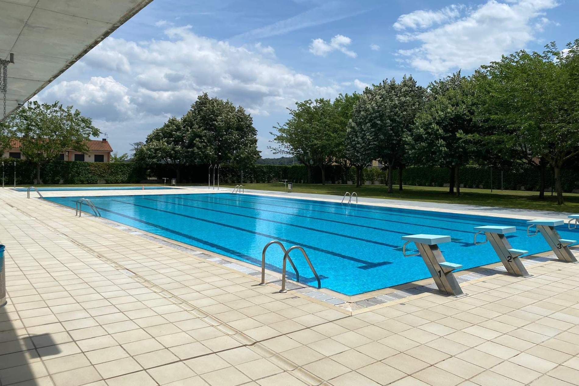 piscina municipal de besalú