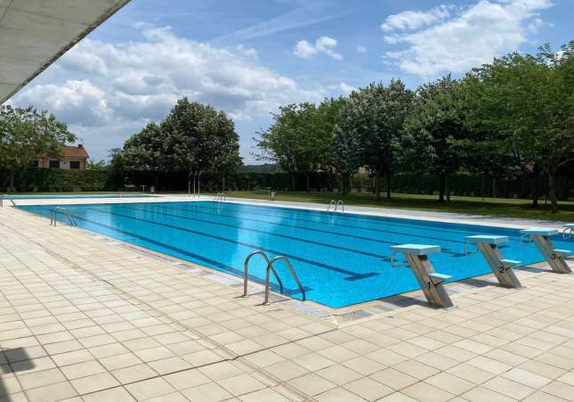 piscina municipal de besalú