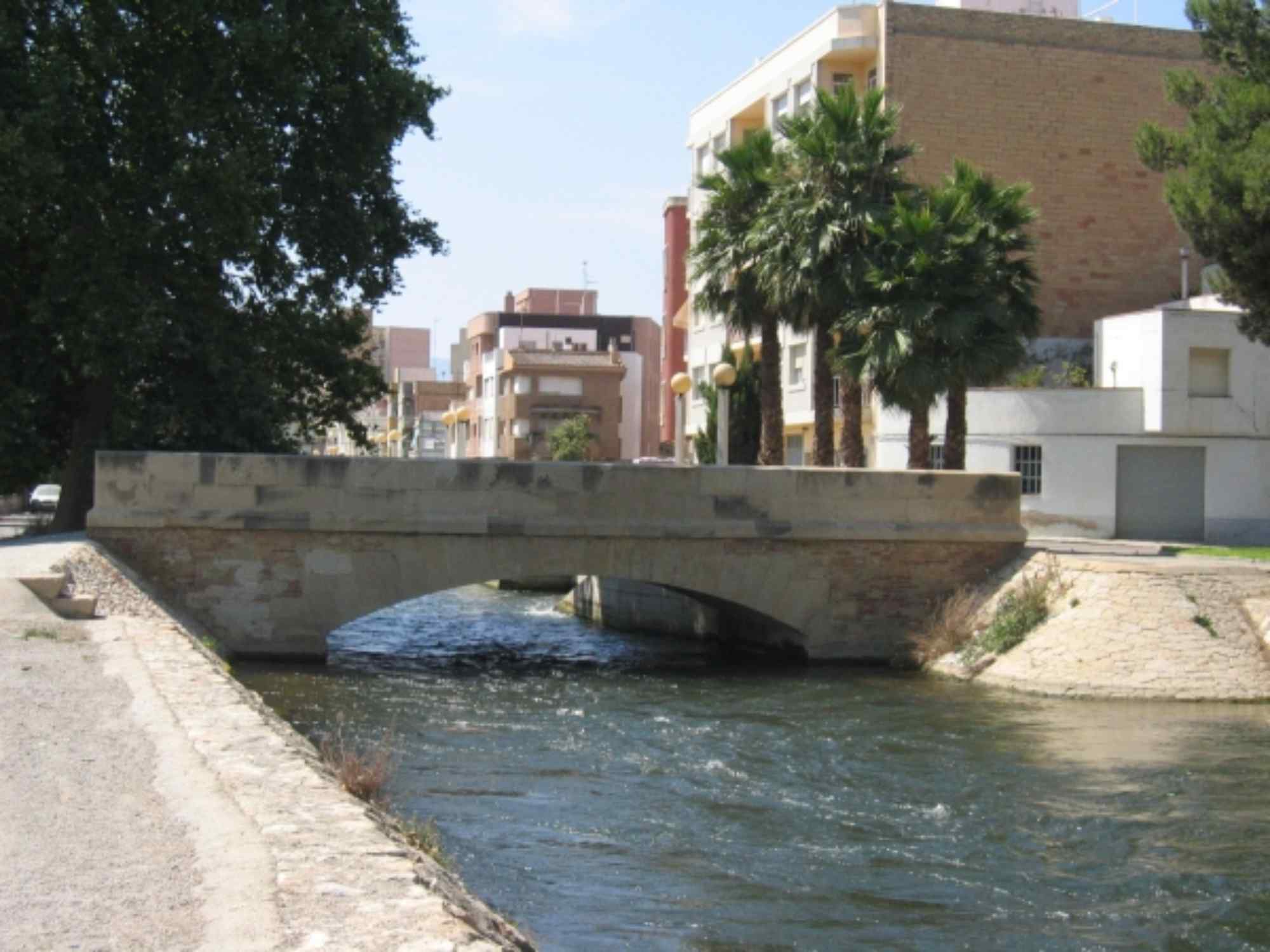 pont pedra canal dreta ebre