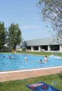 Piscina vila seca