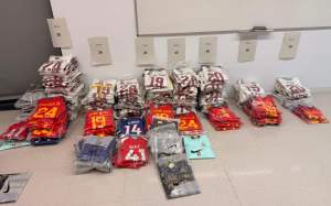 Samarretes falsificades l'Aldea / Mossos d'Esquadra