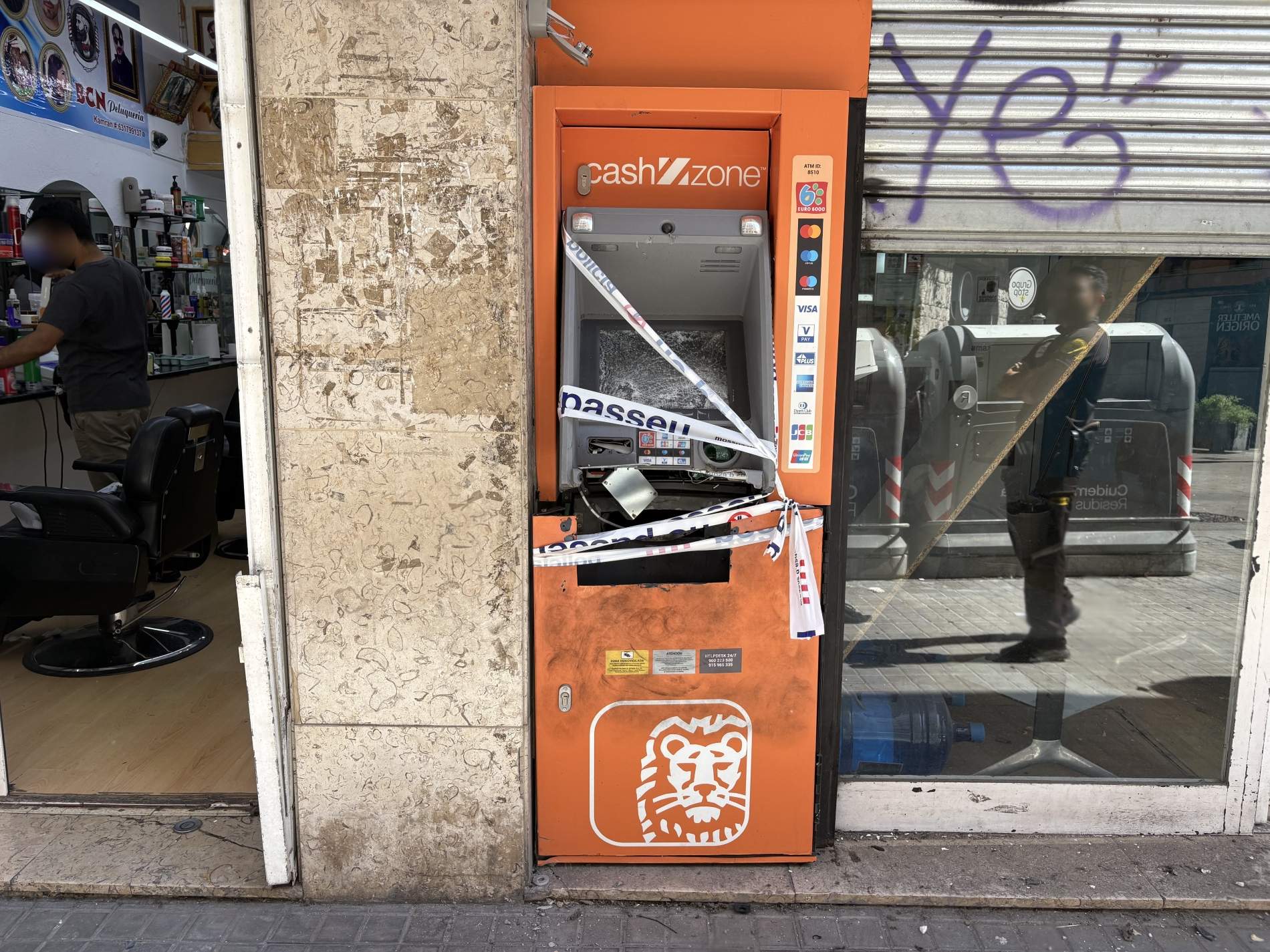 caixer automàtic sants