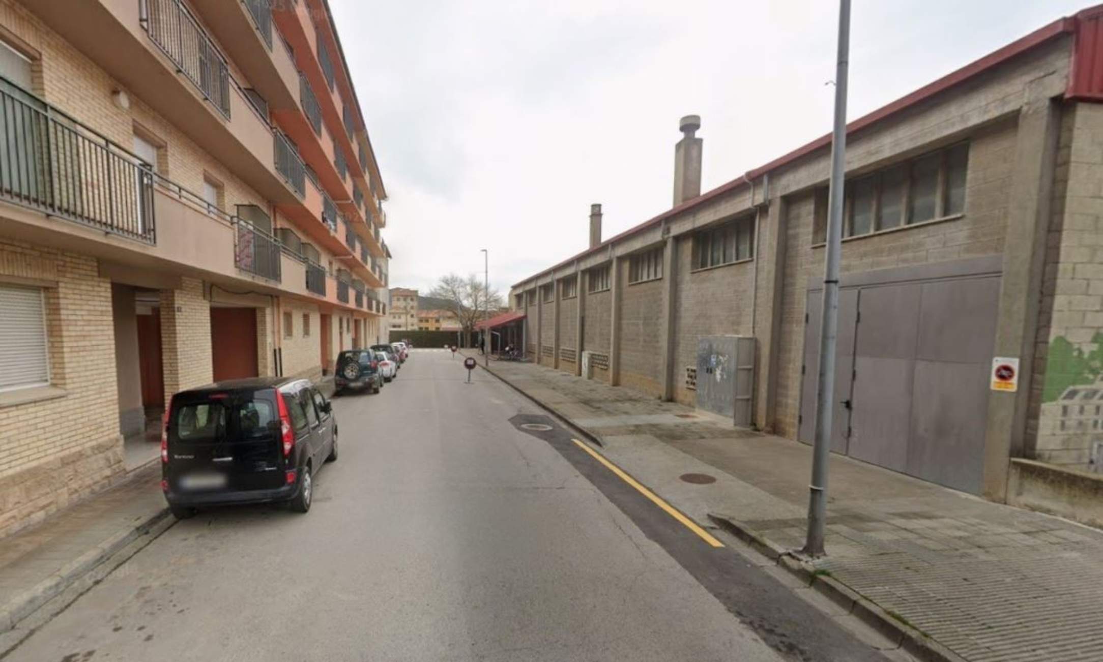 Carrer darrere el poliesportiu a Sant Joan de les Abadesses