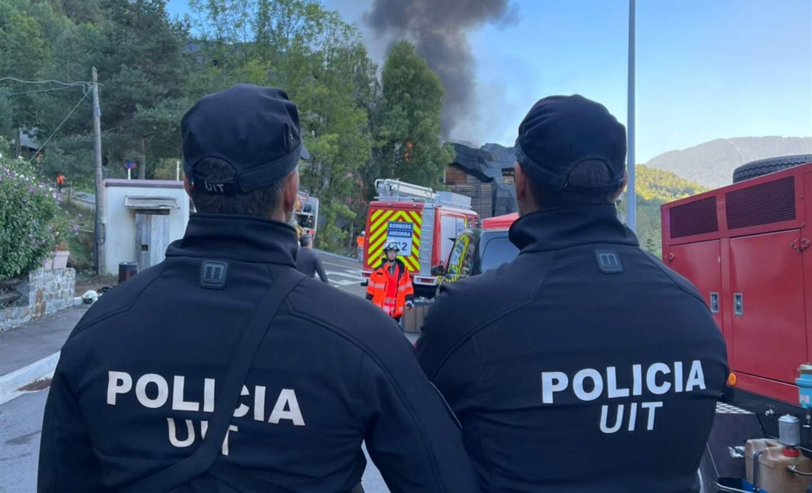 Policia d'Andorra col·laborant en les tasques d'extinció / Govern d'Andorra