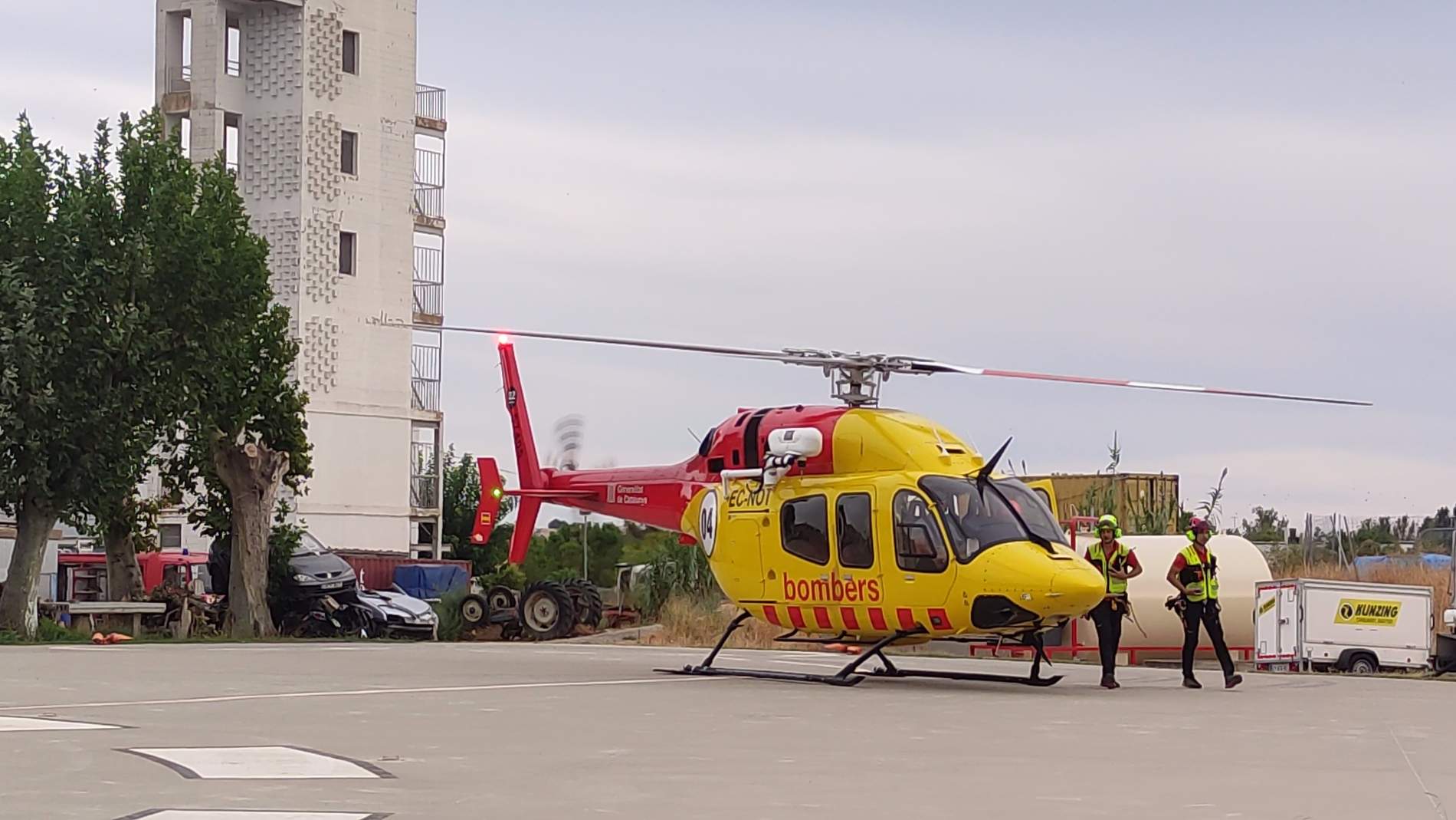 rescat parapentista cabó rescat parapentista cabó