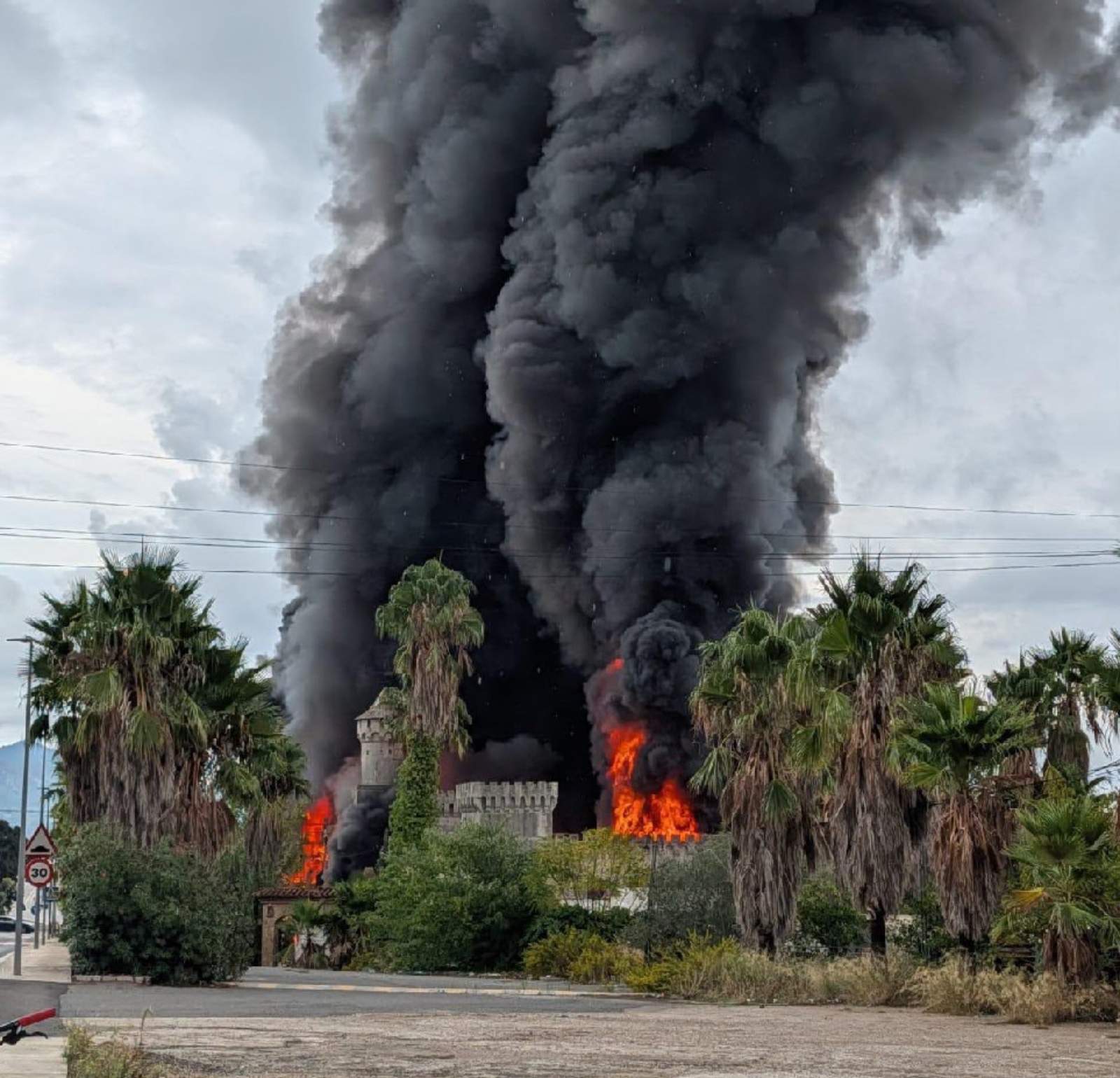 Incendi el Álamo
