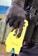 EuropaPress 1654144 mossos inician incorporacion pistolas electricas taser empezando girona