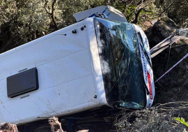 AUTOBÚS ACCIDENTAT FOGARS DE MONTCLÚS ACN