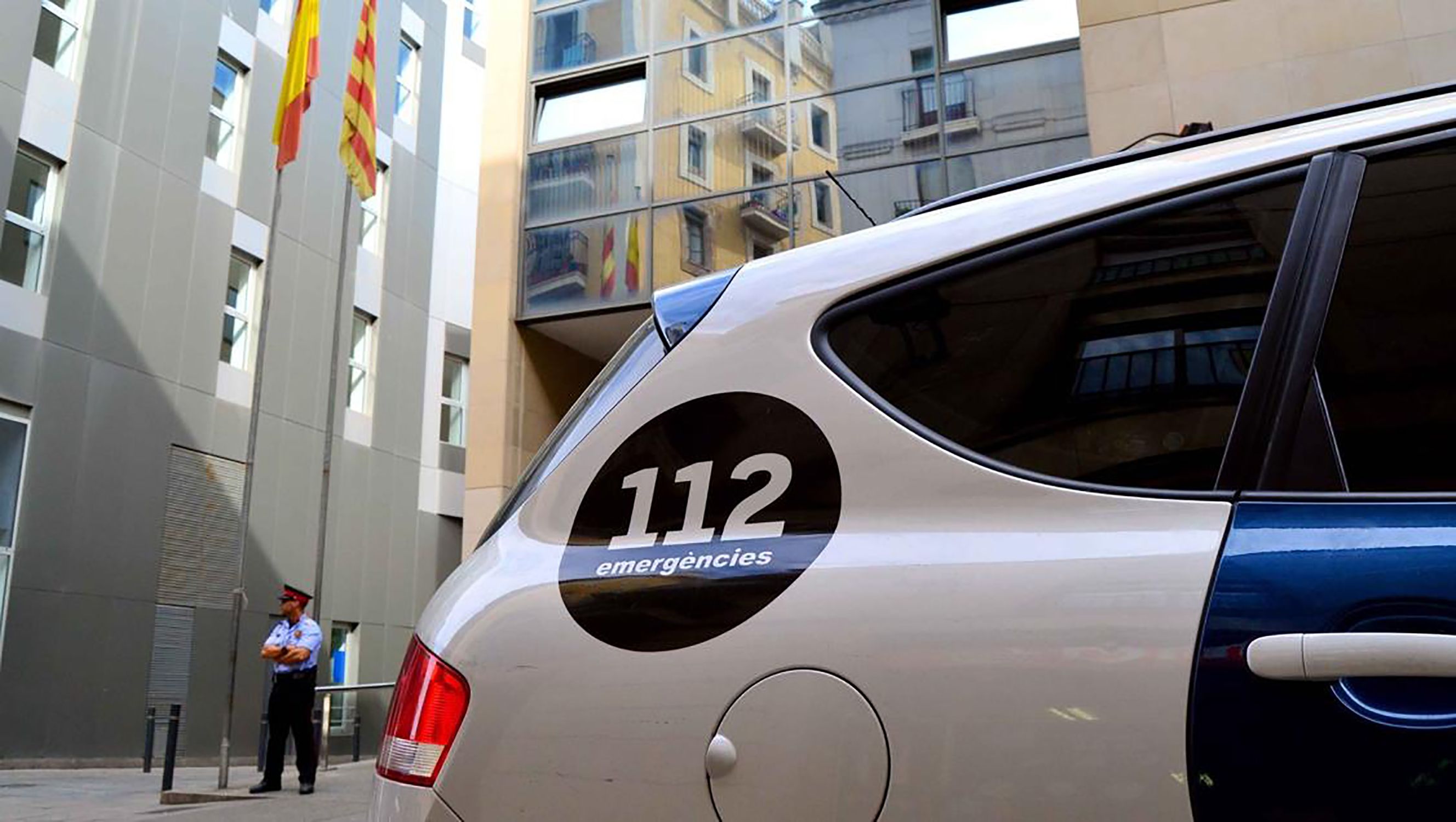 cotxe mossos comissaria cotxe mossos comissaria