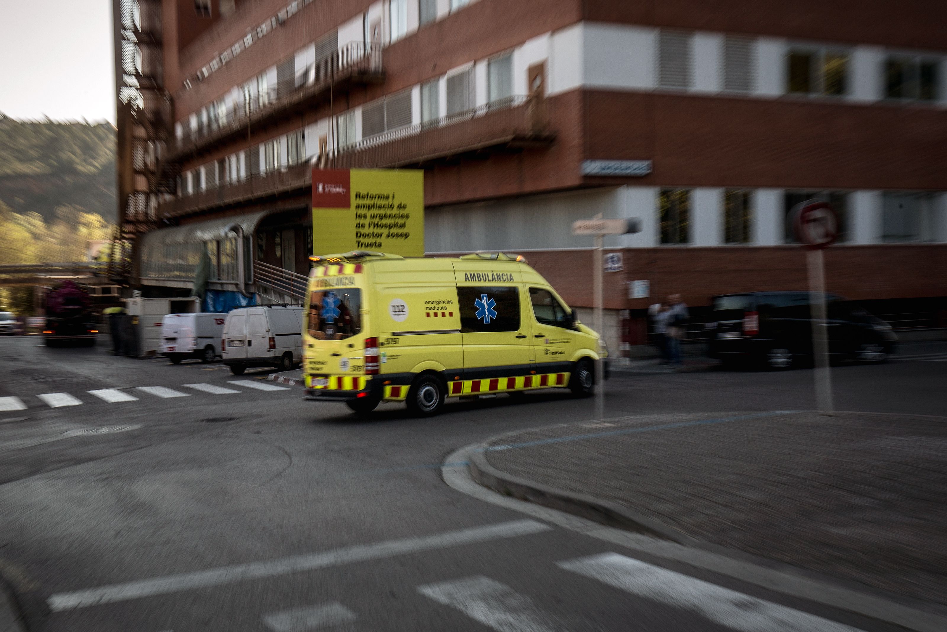 sem servicio emergencies medicas médico ambulancia - Carles Palacio