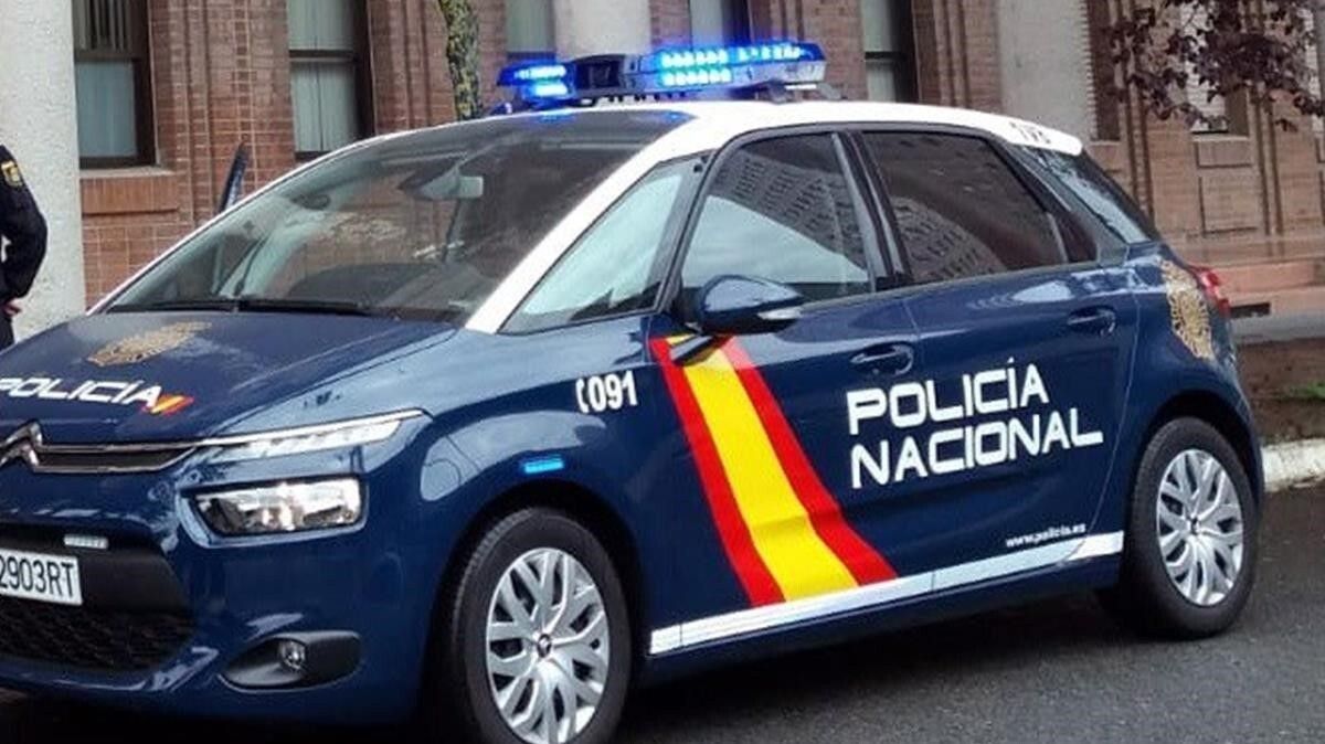 Coche de la policia nacional / Google Coche de la policia nacional / Google