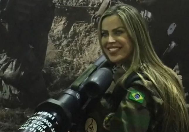 Thalita do Valle exmodel franctiradora mor guerra ucraina